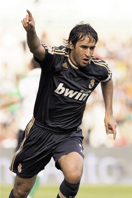 Рауль - один из лучших футболистов в истории Реала. сезон 2006/07